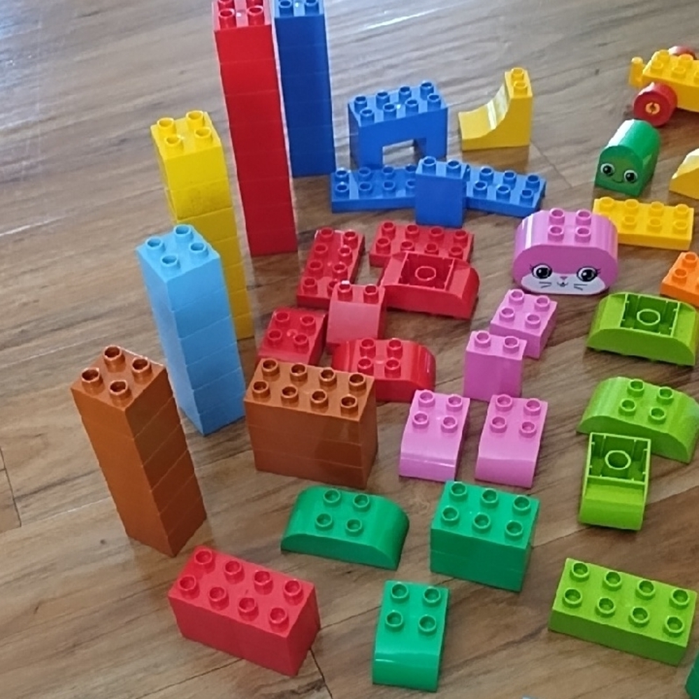 LEGO Building Blocks - Picture 6 of 6